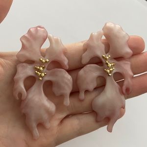 Kendra Scott Savannah Earrings